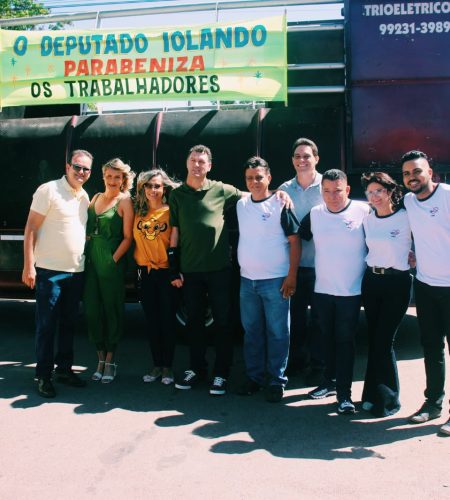 AÇÃO SOCIAL DIA DO TRABALHADOR